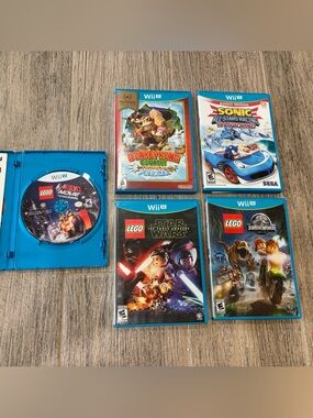 Wii U Nintendo Hames Bundle of 5 - Donkey Kong, Jurassic World, Star Wars, LEGO